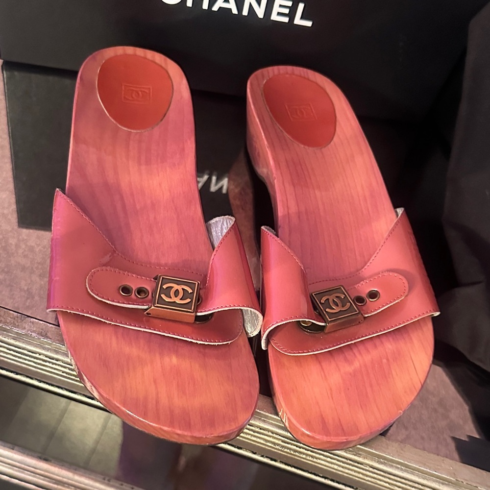 CHANEL Women's Red Mules with Logo Accent